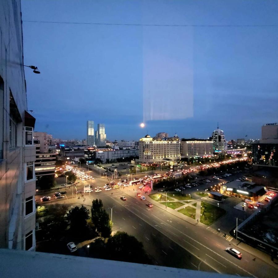 Прекрасная Квартира В Центре Столицы! Astana Bagian luar foto